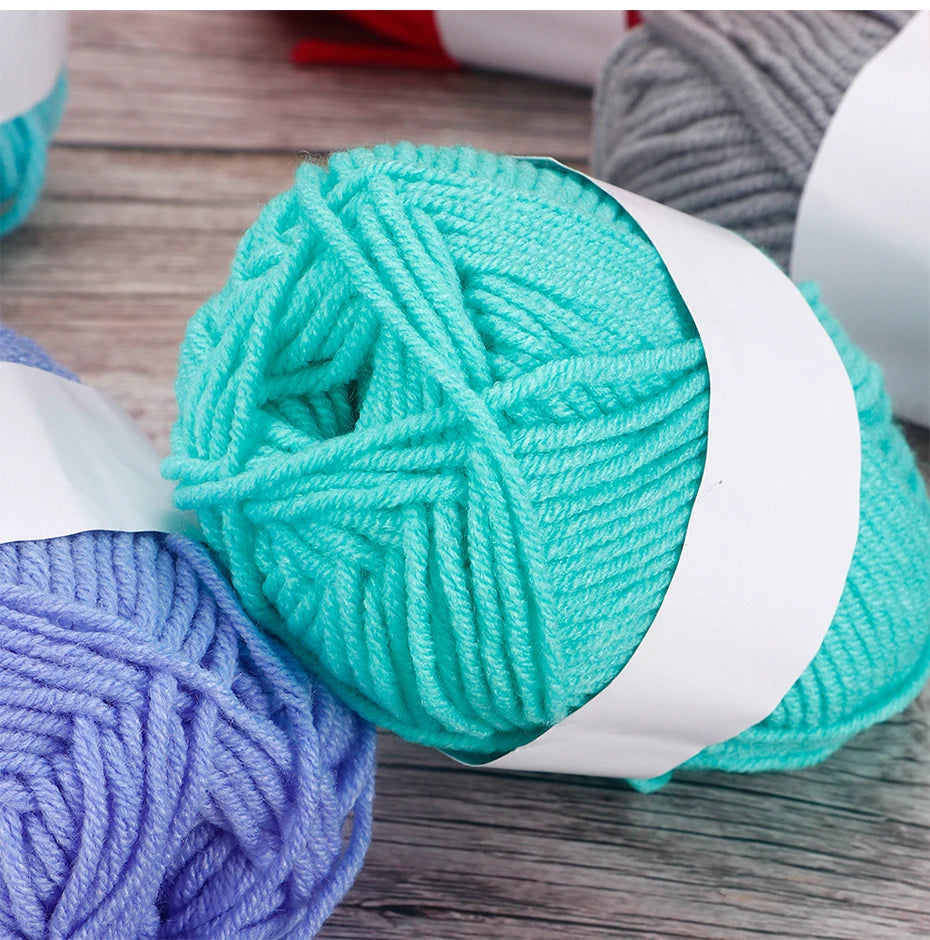 4 Ply Milk Cotton Yarn – Soft Knitting & Crochet Thread (25–50pcs)