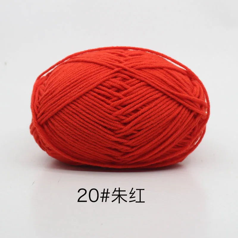 40–50g 4Ply Milk Cotton Yarn – Soft Knitting Wool for Crochet, Sweaters & Dolls
