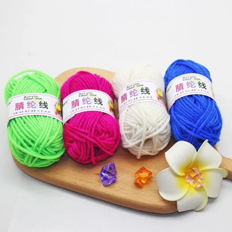12pcs Multicolor Yarn Set – Crochet & Knitting Starter Kit for Beginners
